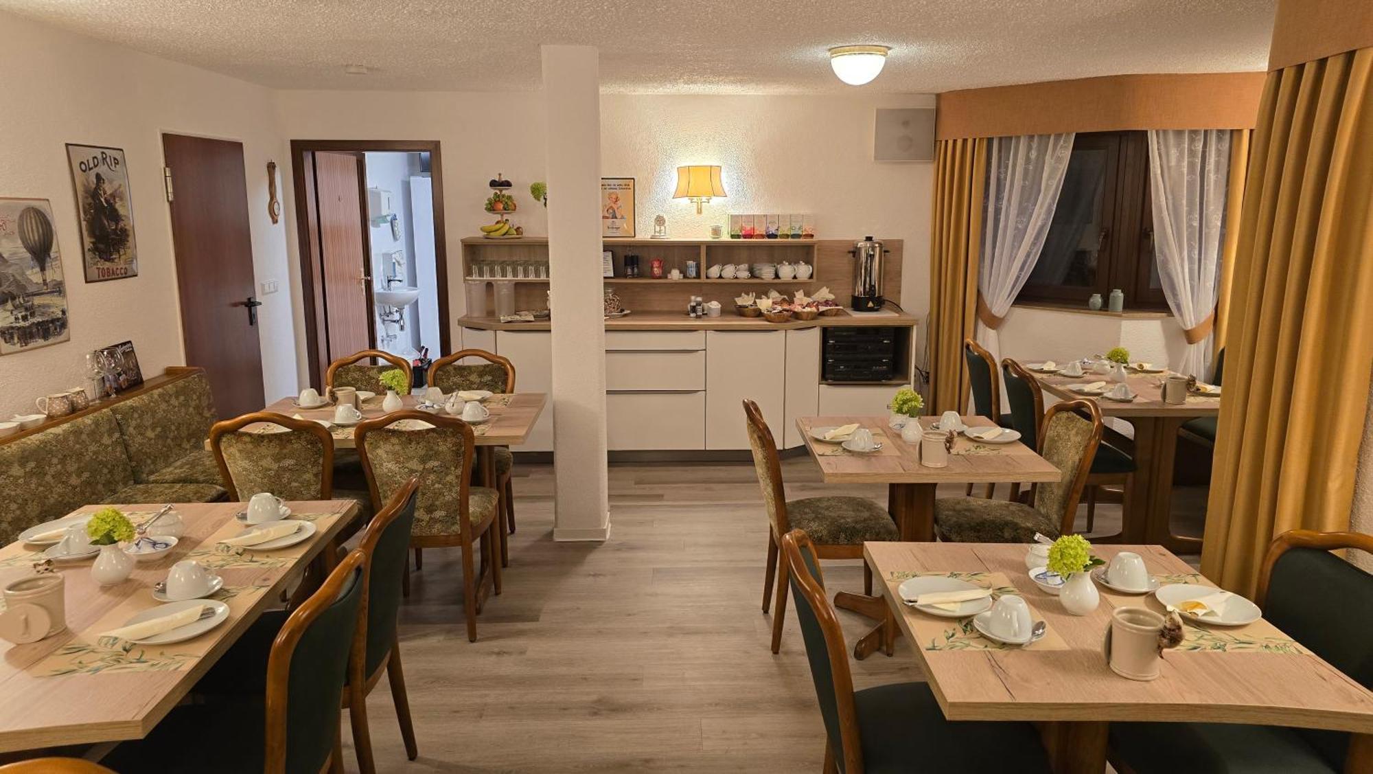 Hotel Morgensonne Augustusburg Bagian luar foto